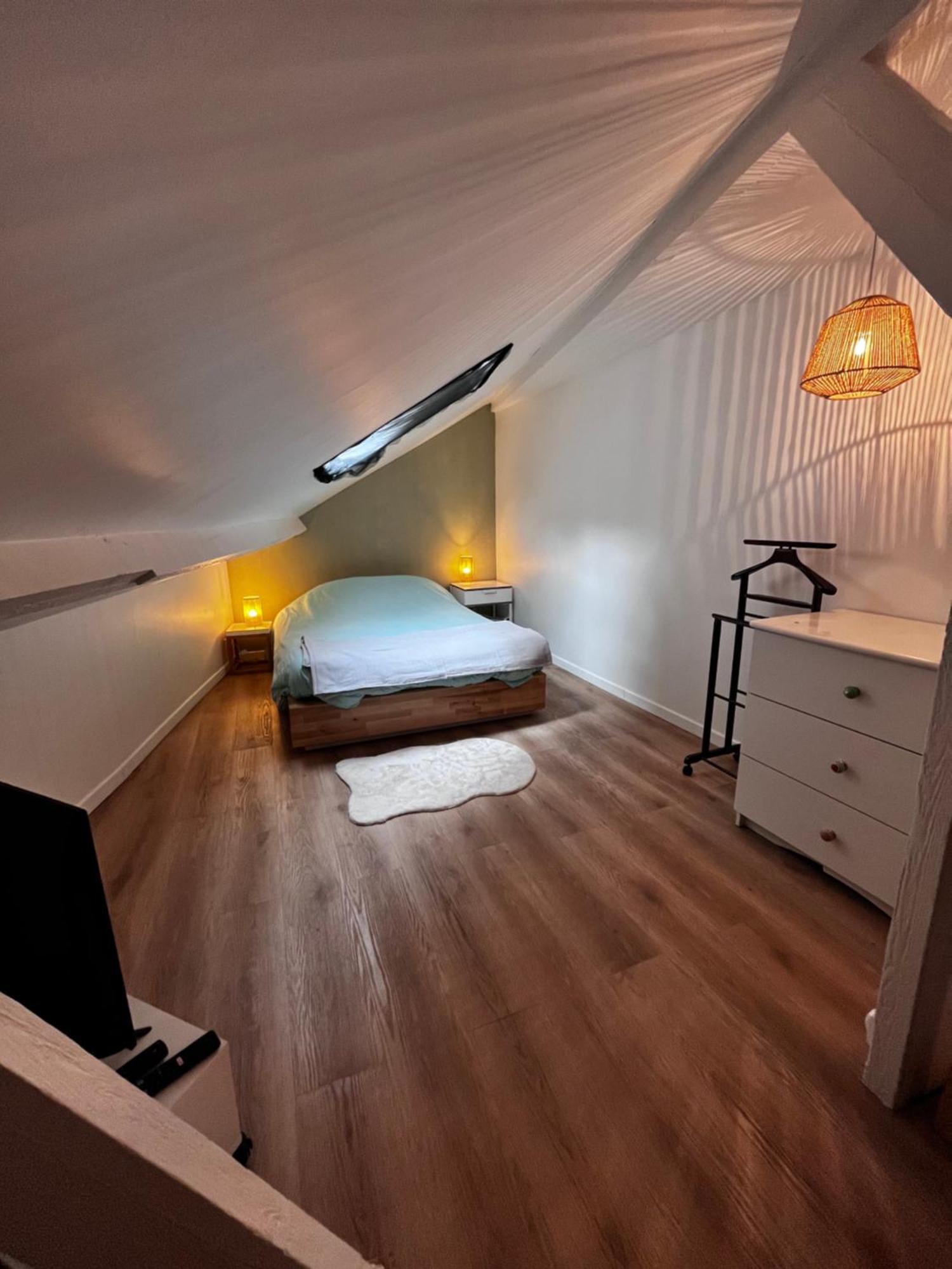 North Cosy House - Douai Centre Apartment ภายนอก รูปภาพ